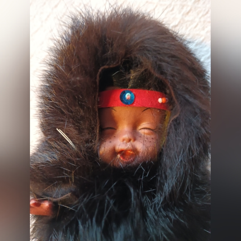 Vintage 1960's Native American Moody Doll 5.5" Fur Coat